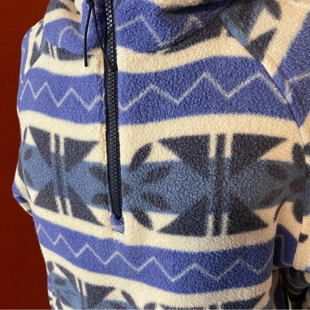 Outdoor Voices Women’s Primo Fleece‎ 1/4 Zip Pullover Blue Southwestern Sweater